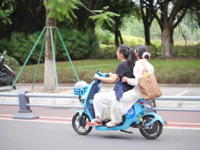 松下单电相机