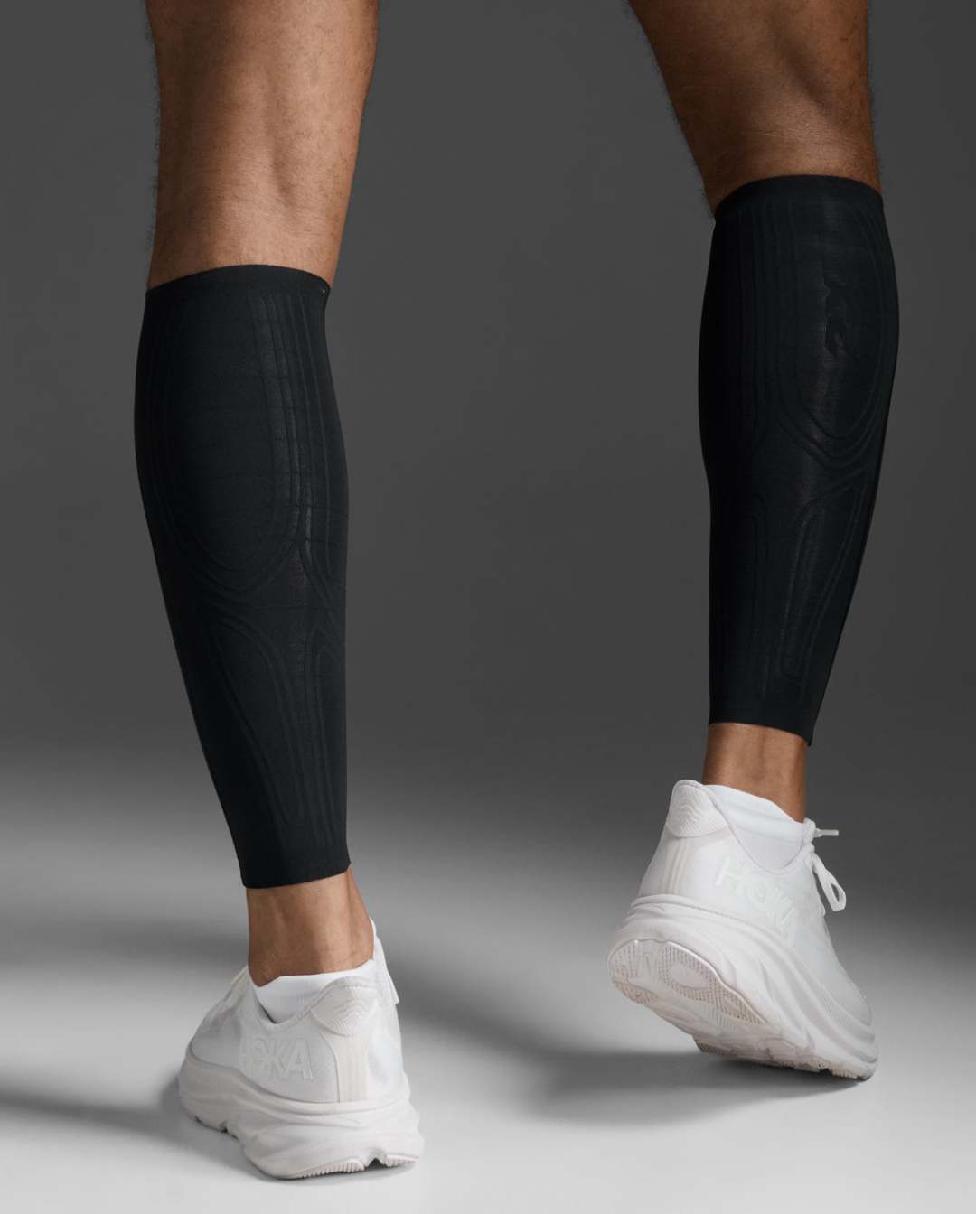 小腿被托住,节奏却乱了:2XU 压缩腿套不是穿上就能跑