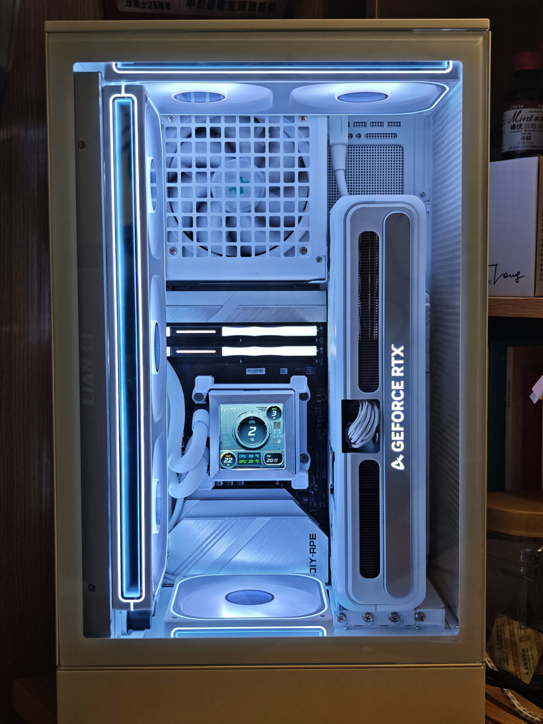 装 ITX 最容易翻车的地方，从来不是性能