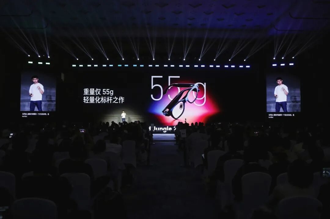 退货率30%是行业的，39克是上脸的：小度AI眼镜双11前怎么选