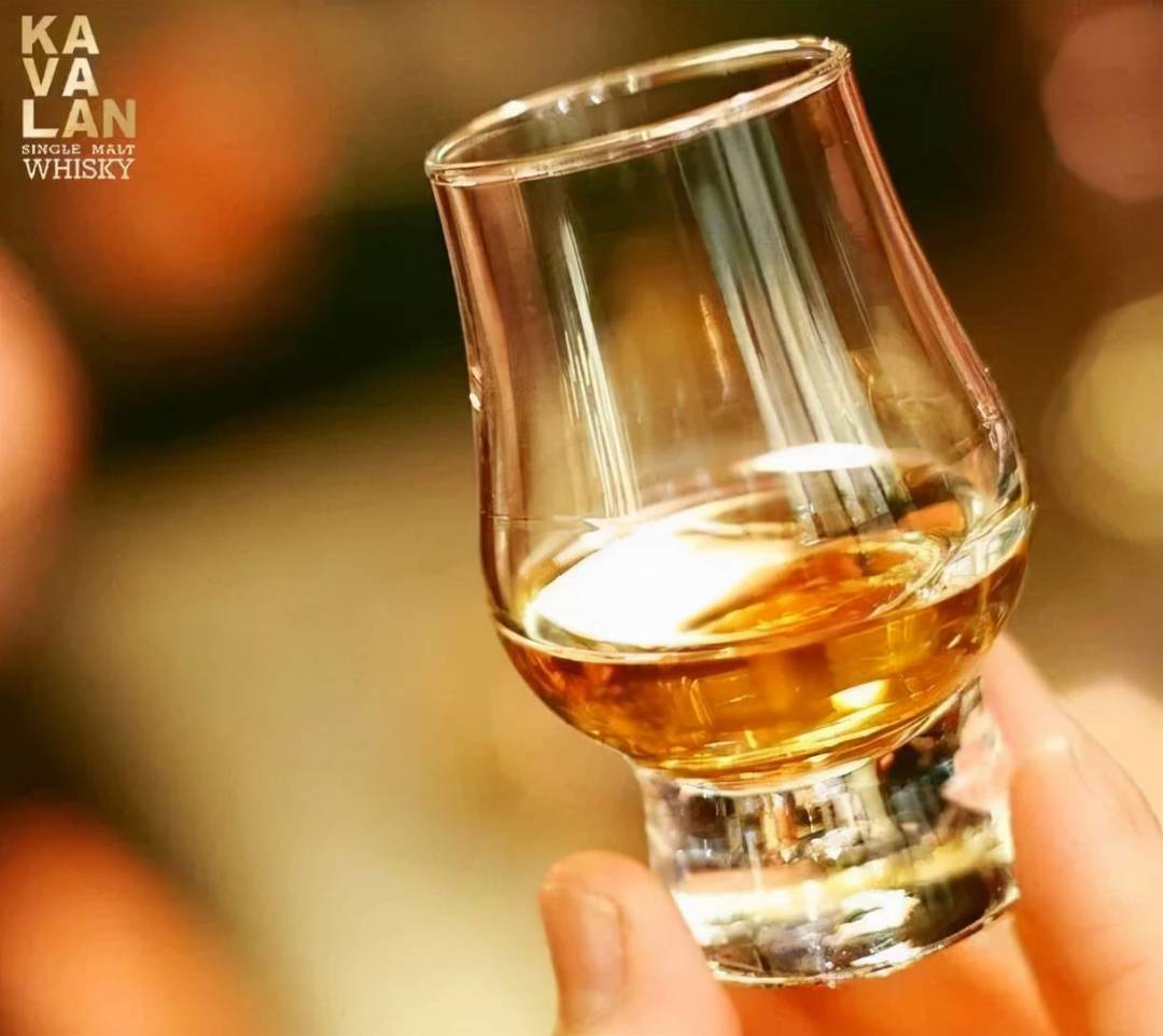 噶玛兰酒厂一日攻略:200台币导览费能抵酒钱,二楼品酒别错过