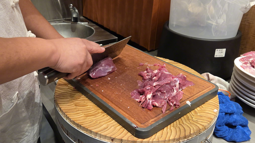 同样叫羊肉卷,20块一斤和75块一斤:立冬涮锅前,先看清三行字