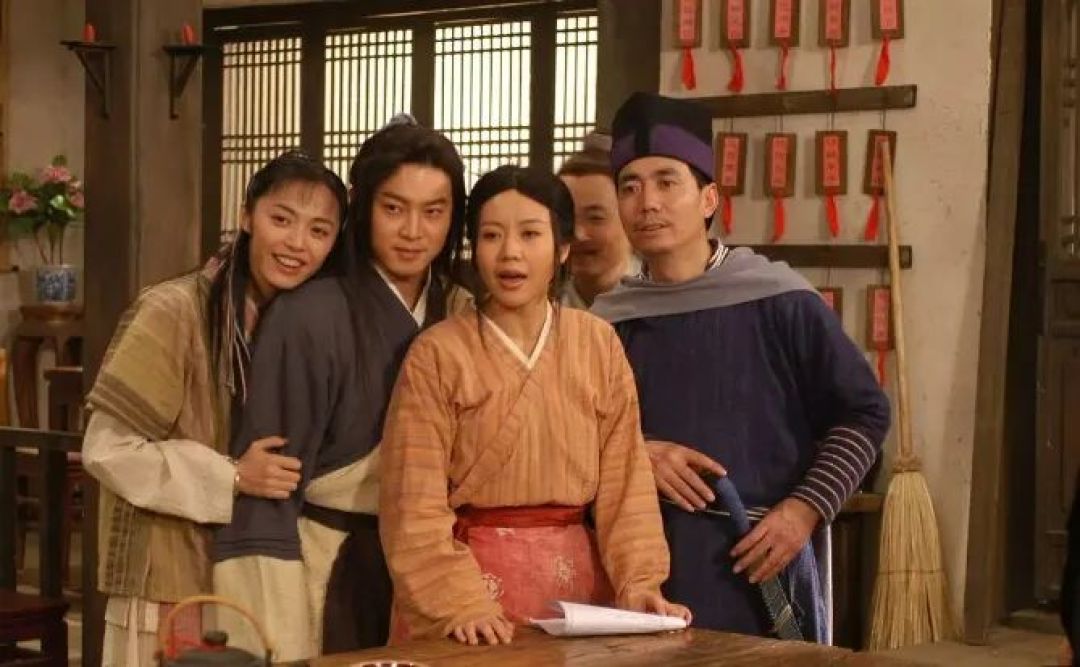 武林外传20周年,粉丝用AI把“下八十回”续上了:哪里乐、哪里尬、哪里会被下架
