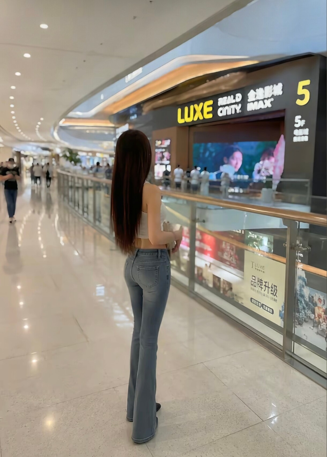 你刷到的街拍，越来越美的时候反而要多停一秒：双十一下单