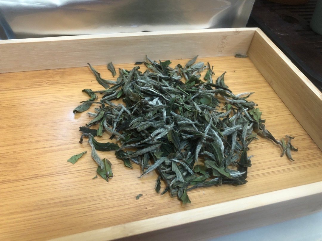 被水泡的白茶烧了10吨,双11你买的