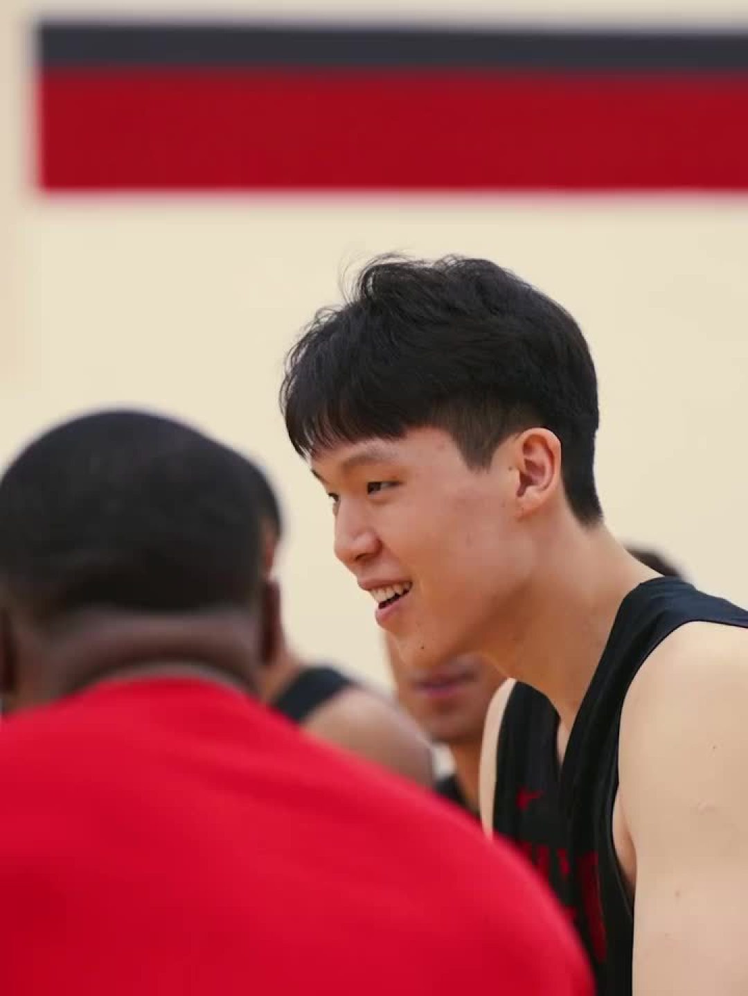 NBA新赛季观赛账单算清了:本周11场免费,腾讯年卡233还是咪咕月卡30,先别急着为会员掏钱