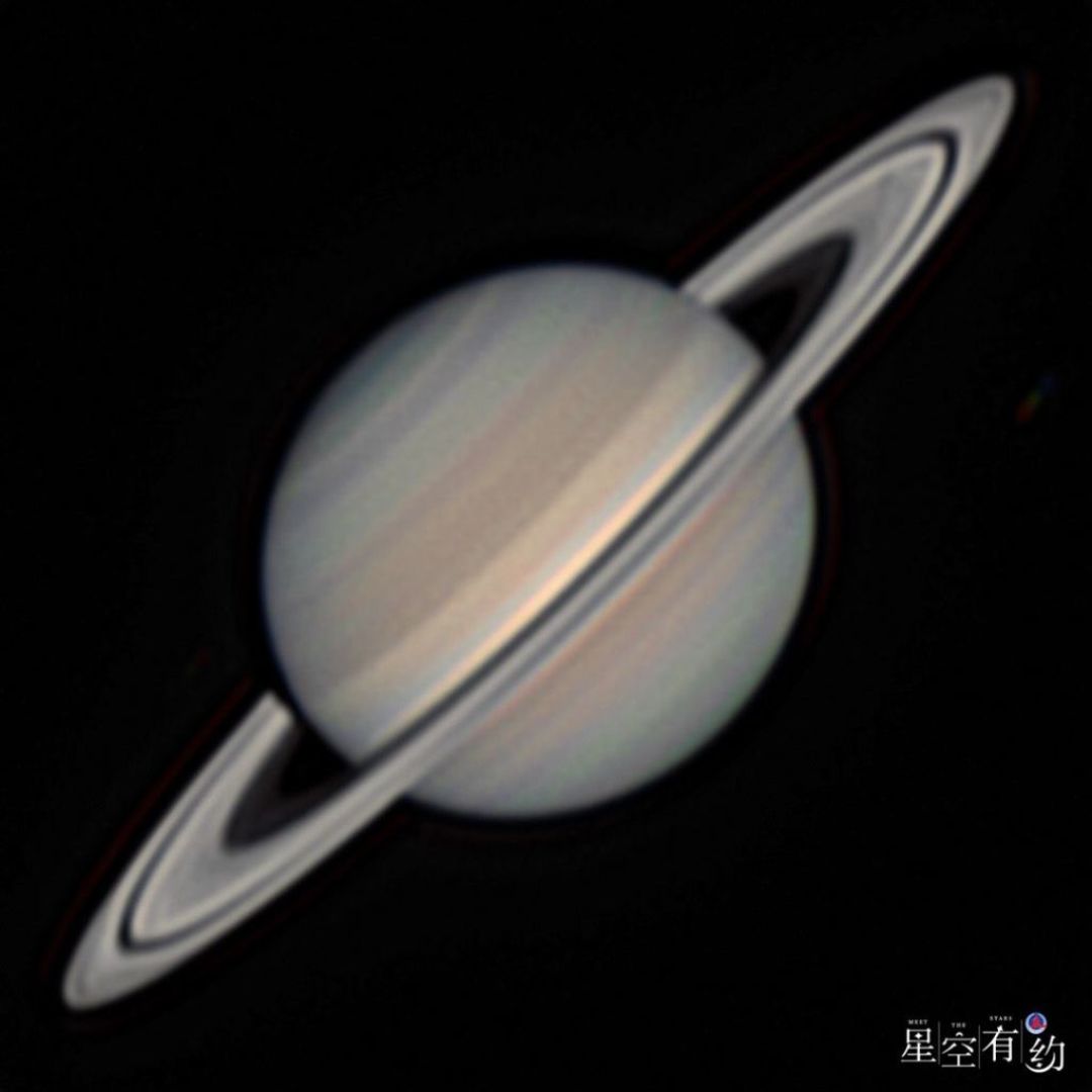 土星冲日刚过,光环角度还没全打开:星特朗拍土星糊了,先看完社区这份归因清单再决定换不换设备