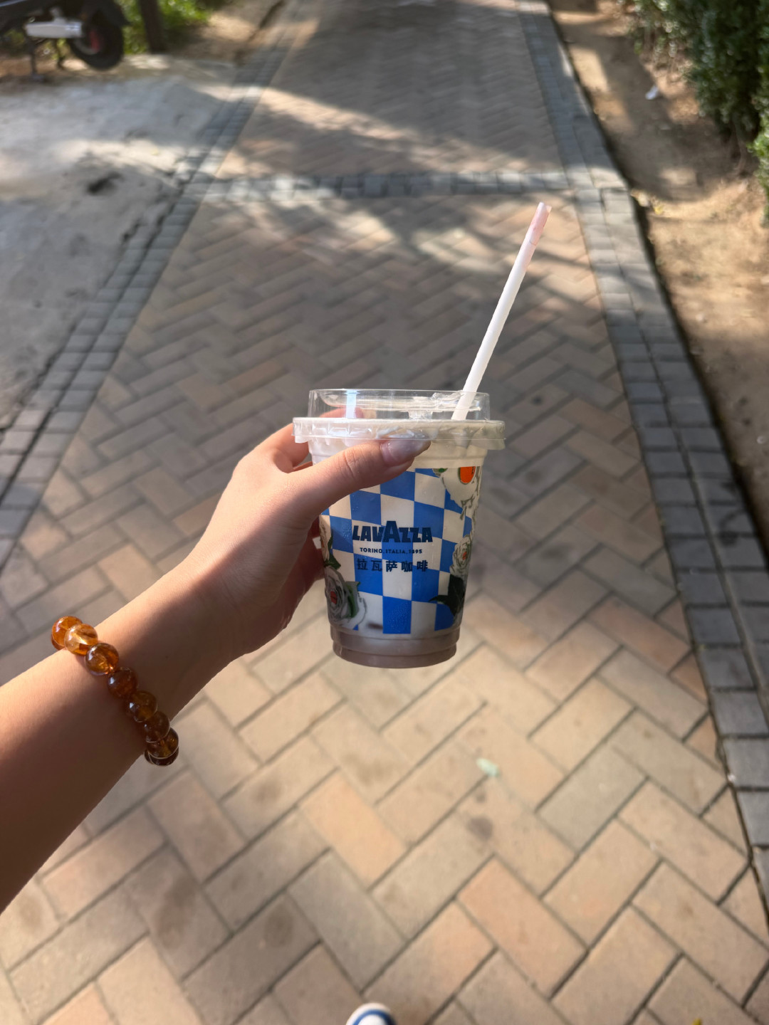 橙盖奶盖明天上线,拉瓦萨绒云家族4杯怎么选?