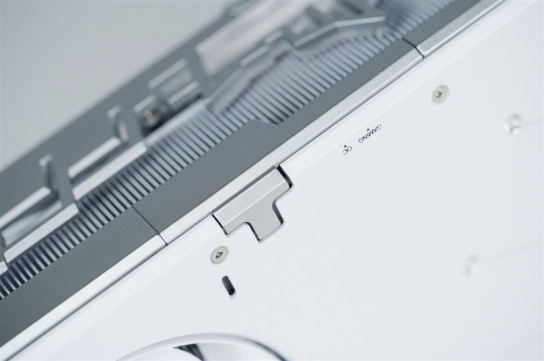 颜值最高的HOF显卡!影驰RTX 5080 HOF Extreme评测:超频展现实力 轻松超越RTX 4090D