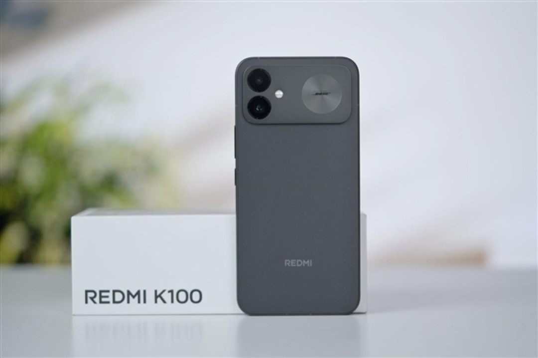 小米第一次10000mAh!REDMI K100图赏