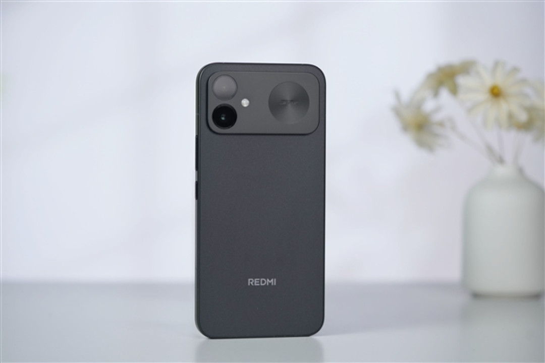 小米第一次10000mAh!REDMI K100图赏