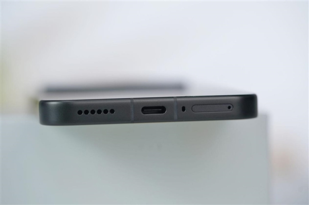 小米第一次10000mAh!REDMI K100图赏