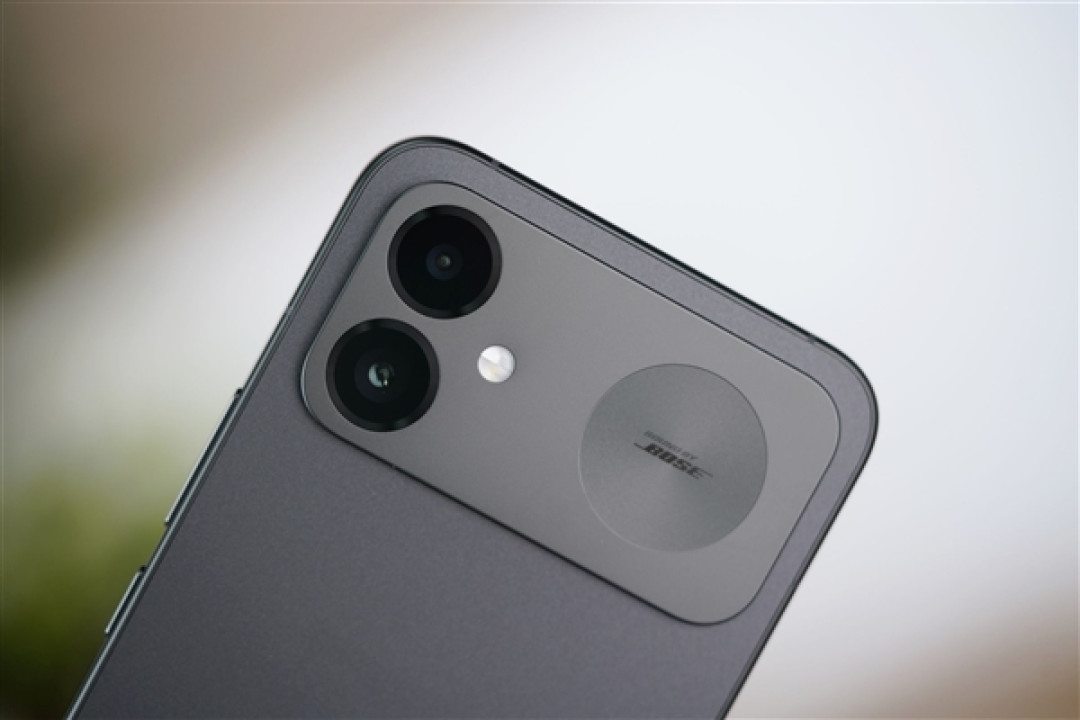 小米第一次10000mAh!REDMI K100图赏