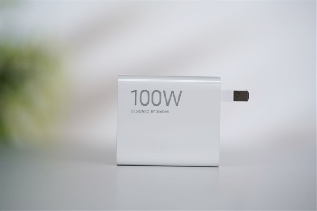 小米第一次10000mAh!REDMI K100图赏