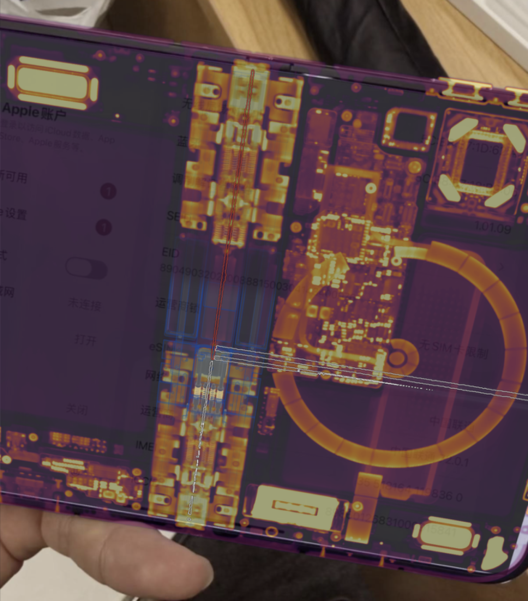 iFixit拆解实锤:iPhone Duo裂屏亮线原因找到!铰链顶压造成应力集中