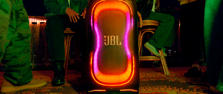 280W 的 JBL PartyBox 330，先别急着搬回家