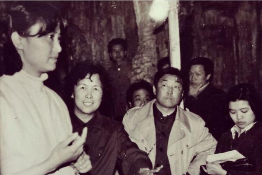 龙宫是鱼缸,仙气是干冰:86版《西游记》的土办法