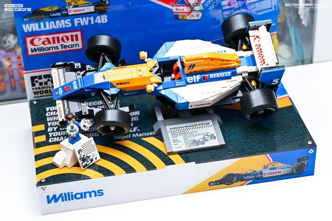 乐高的F1赛车就这么摆着确实很不错!