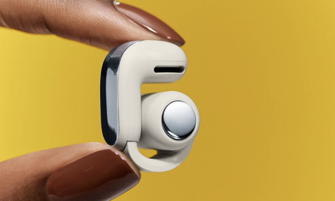 Bose-Ultra-Open-Earbuds-2nd-Gen_smoke-white_2