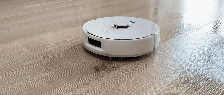 扫地机器人新品：首发入手还是蹲大促降价