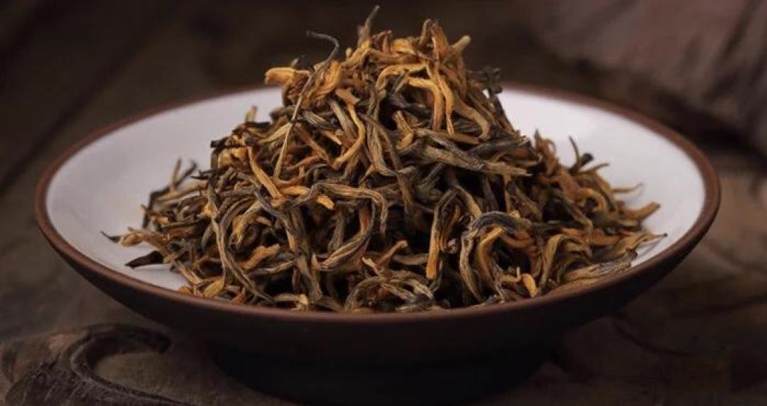 凤牌煮奶茶,别急着买金芽:58的番薯香才是奶茶店那股味