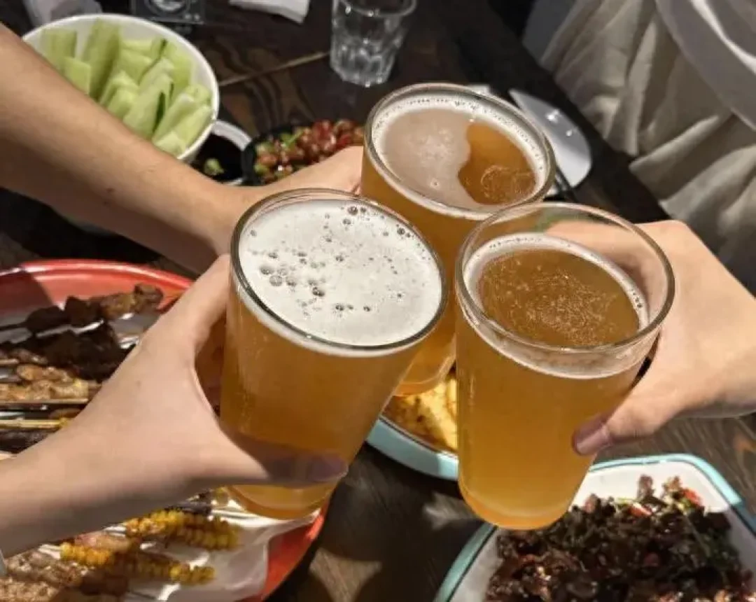 四大厂啤酒比一轮,麦香浓淡全看那个数