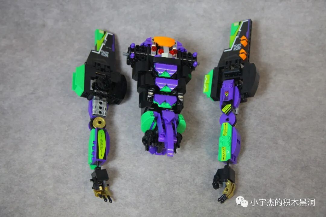 【小雨姐评测】K盒子 V5013 B级机甲 EVA初音战士DJ-Rambo Man-01