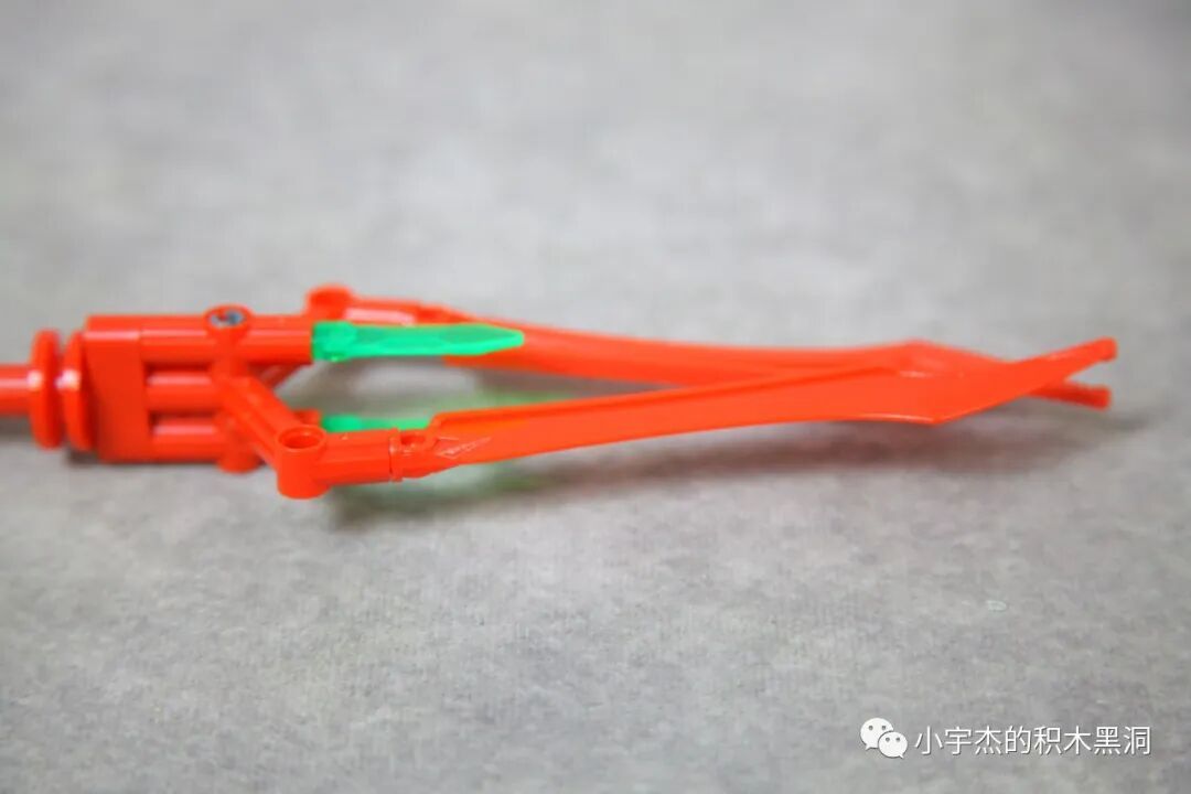 【小雨姐评测】K盒子 V5013 B级机甲 EVA初音战士DJ-Rambo Man-01