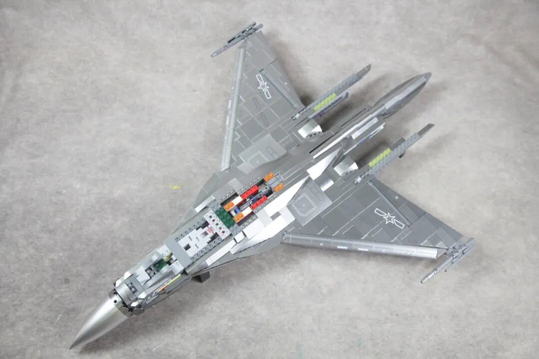 【小雨姐评测】奇妙积木23036 歼-16D电子攻击机 1:29J-16D Electronic Attack Aircraft