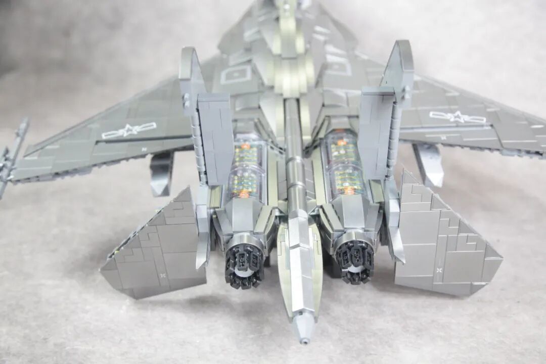 【小雨姐评测】奇妙积木23036 歼-16D电子攻击机 1:29J-16D Electronic Attack Aircraft