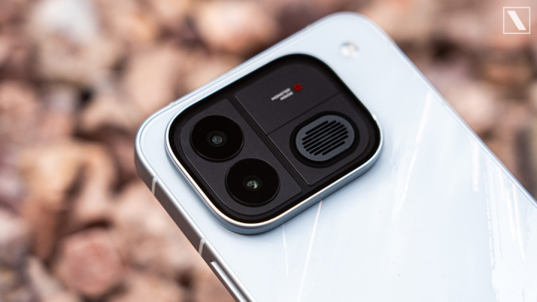 iQOO Neo 12 发布：继独显和散热风扇之后，185Hz 屏幕会成为新标配？