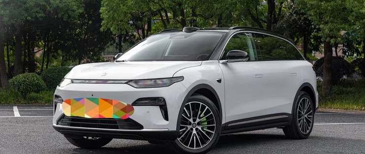越级满配家用SUV，零跑C11驾驶体验