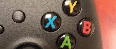 微软Xbox手柄握持与按键体验