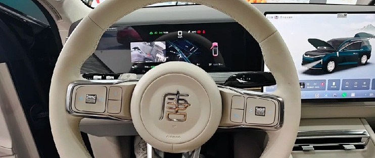 试驾比亚迪全新大唐：5 米 2 的大车，居然比想象中好开太多