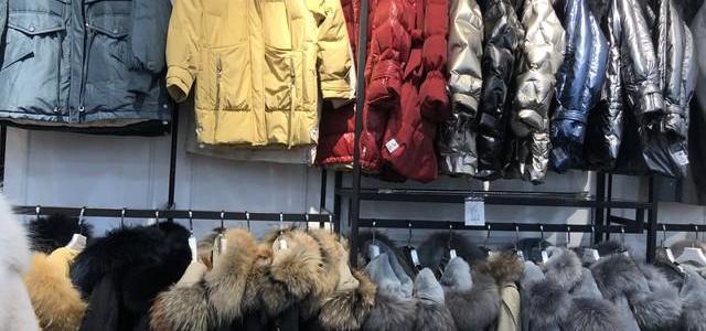 蓬松度 800 不一定更暖：今年买羽绒服先看的不是它