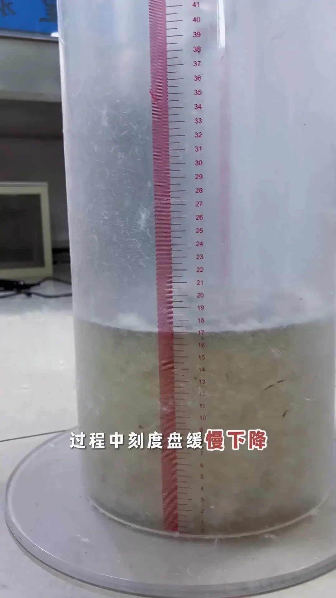 蓬松度 800 不一定更暖:今年买羽绒服先看的不是它