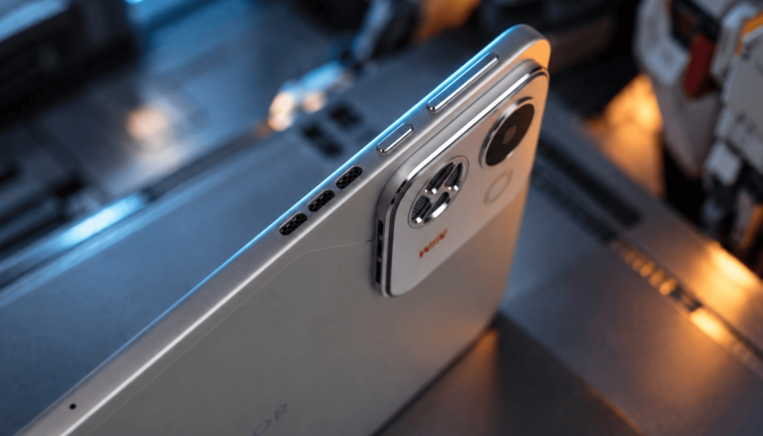 iPad mini 8 开启预购:竞技手游党先别急着付订金
