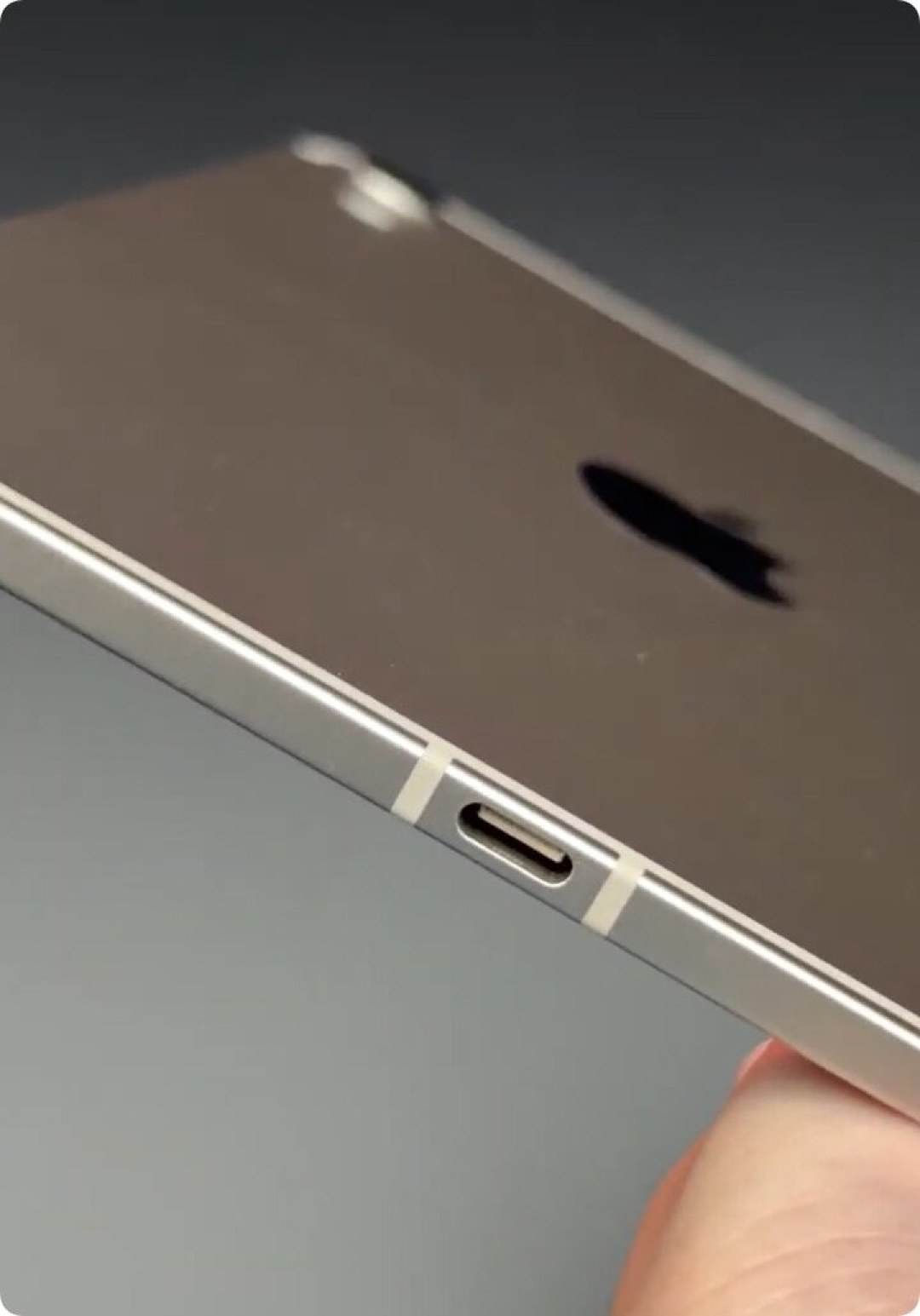 iPad mini 首发上手:体验无可替代,刀法无人能及