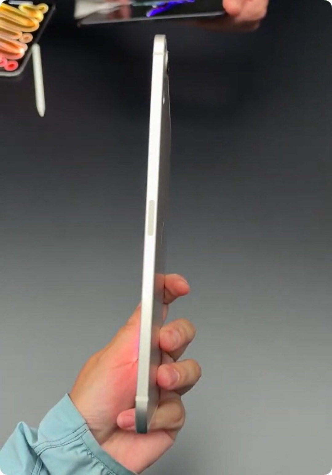 iPad mini 首发上手:体验无可替代,刀法无人能及