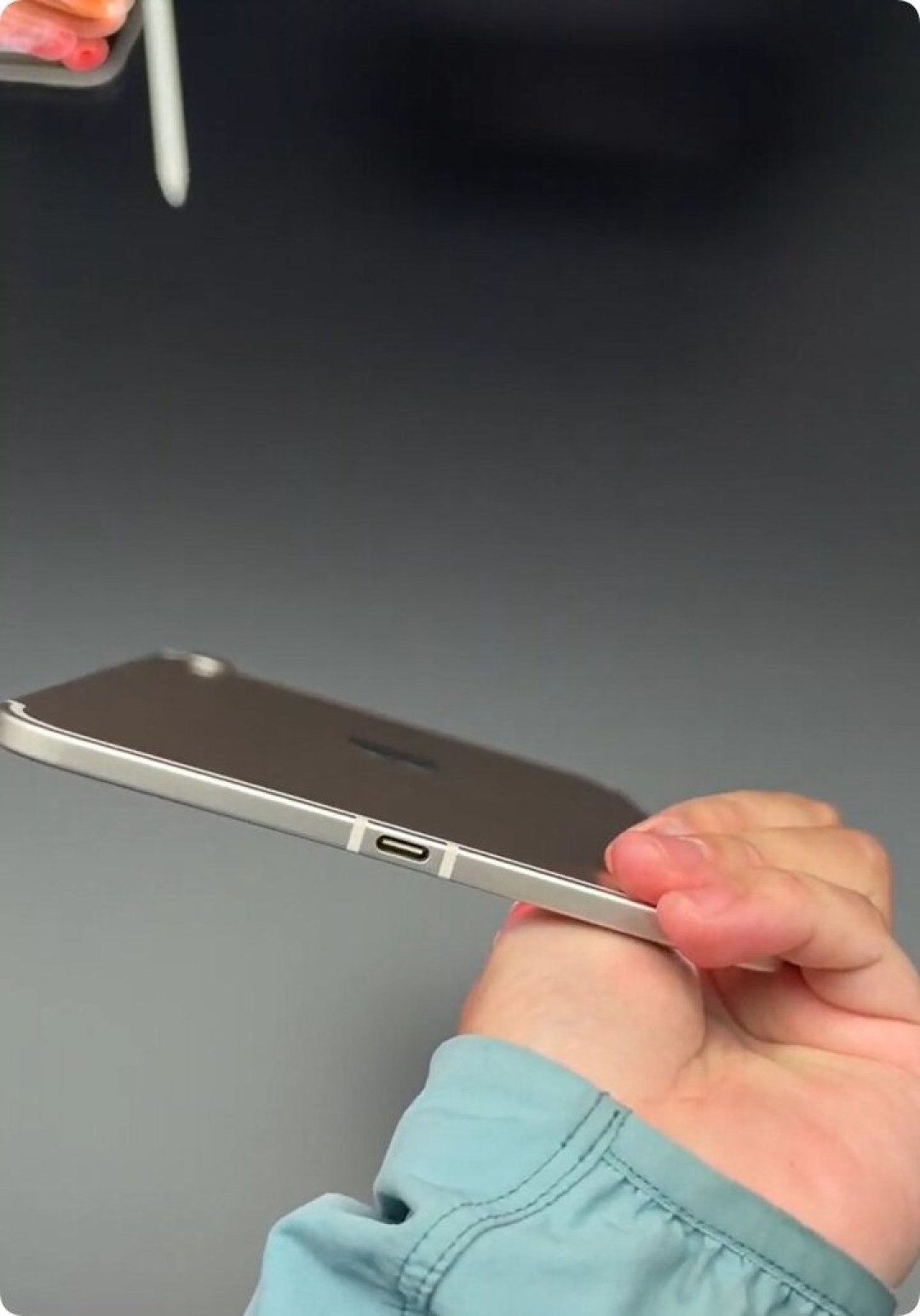 iPad mini 首发上手:体验无可替代,刀法无人能及