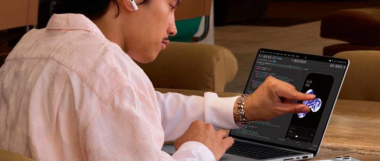 顶配 11.26 万！触屏 MacBook Pro 终于来了，乔布斯可能有话说