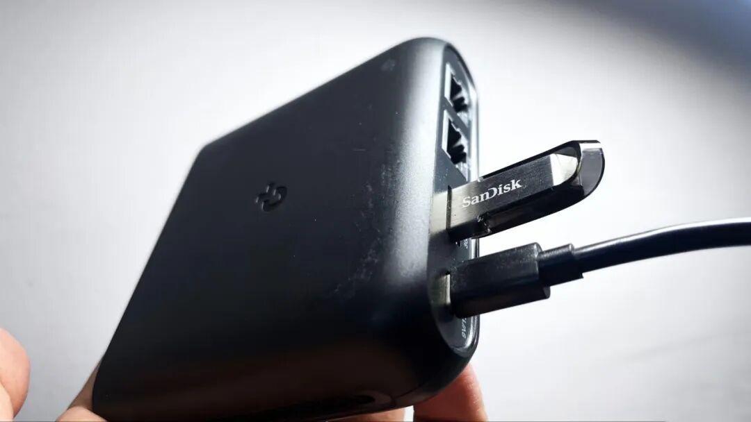 鼠标飘、WiFi卡?可能是插着的U盘在捣乱