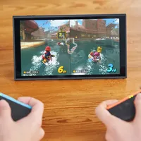 任天堂海外旗舰店开业了，但Switch 2的便宜货不在里面