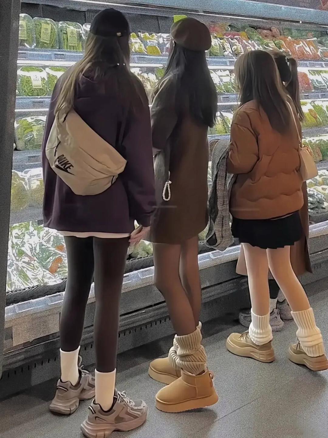 衣服是骨架，袜子才是灵魂：户外潮搭就看脚踝这一段