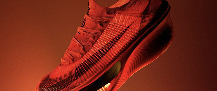 Nike Alphafly 4 上市：这次前掌两块气垫成了配角