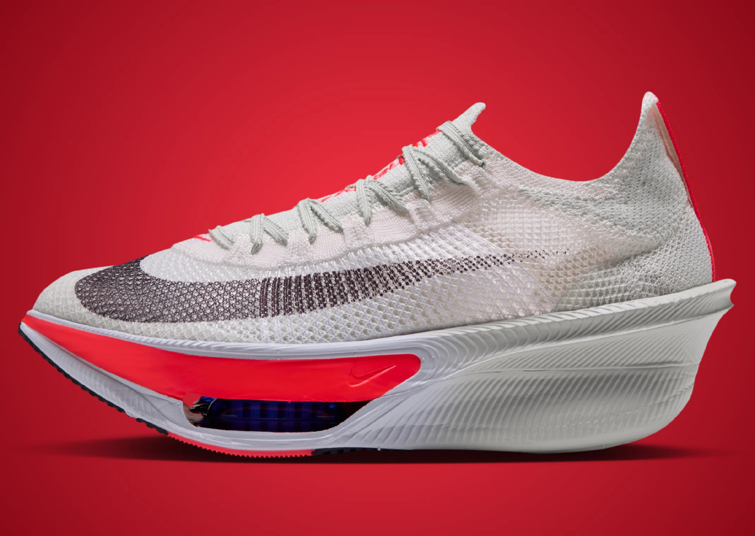 Nike Alphafly 4 上市:这次前掌两块气垫成了配角