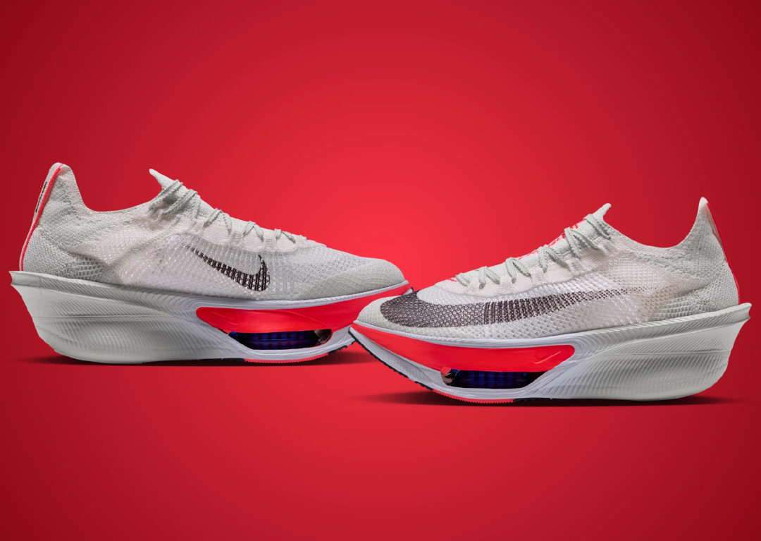 Nike Alphafly 4 上市:这次前掌两块气垫成了配角