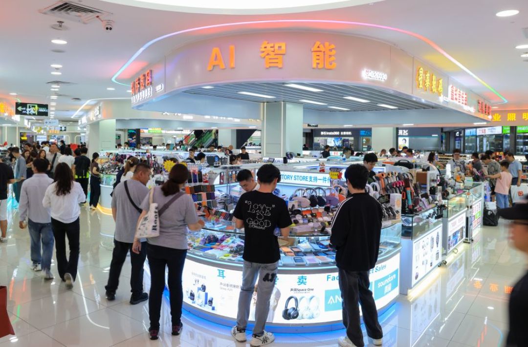 AI眼镜的“iPhone时刻”,不在4999元,在50元