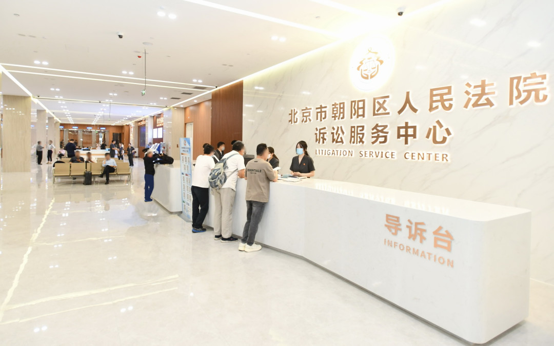 她用AI做PPT被开除,法院判公司输:三个条件,少一个结局就反了