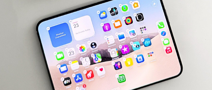 苹果首款折叠屏iPhone实测体验